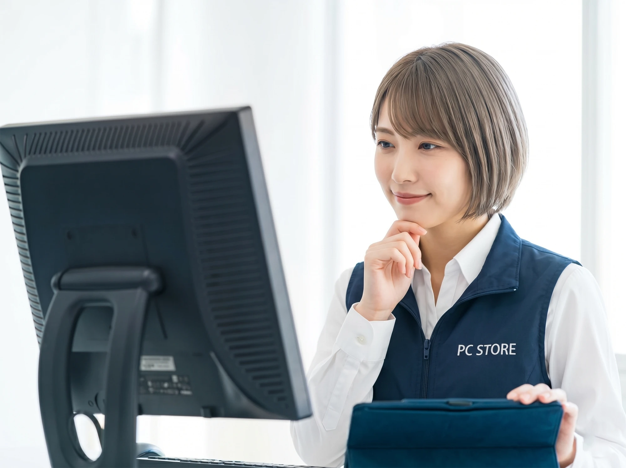 データ消去〜梱包までの流れ【STEP5
外観ランク評価】